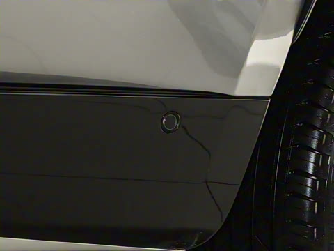 2025�� 3.0 L6 400PS ʢ���ӳ���