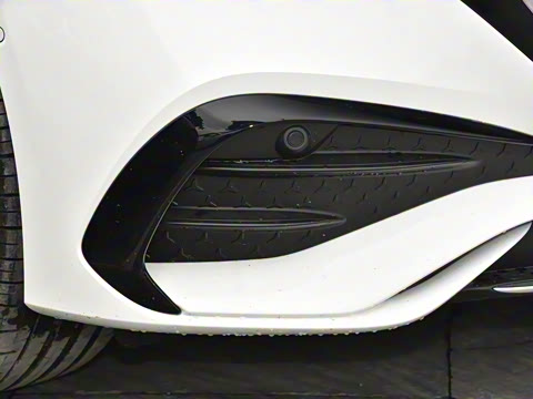 2024�� E 350 e L ���ʽ��϶����˶��γ�