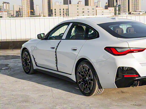 2024�� 430i Gran Coupe M�˶���ҹ��װ