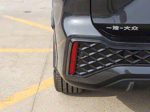 2025�� ̽��L 380TSI ��������