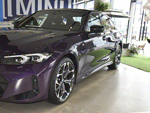 2025�� 330i 50����������