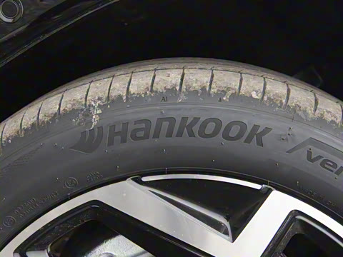 2025�� ̽��L 330TSI ������ӢCity��