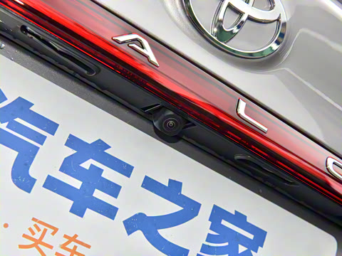 2024�� ˫�� 2.5L XLE����