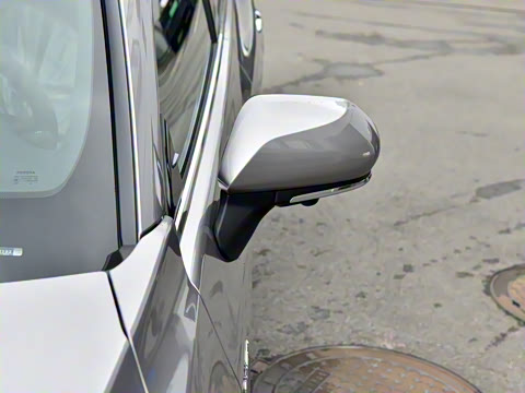 2024�� ˫�� 2.5L XLE����