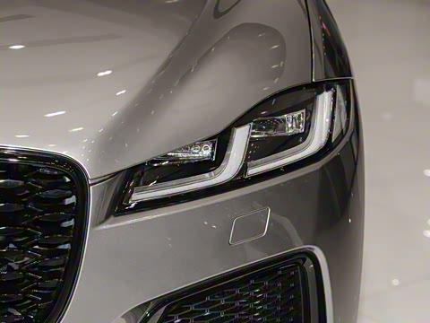 2025�� P400 SPORT