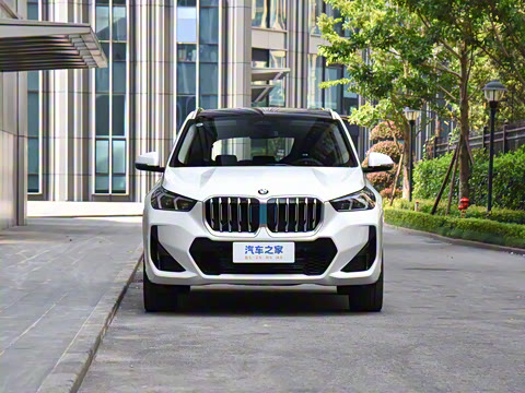 2023�� xDrive25Li M�˶���װ