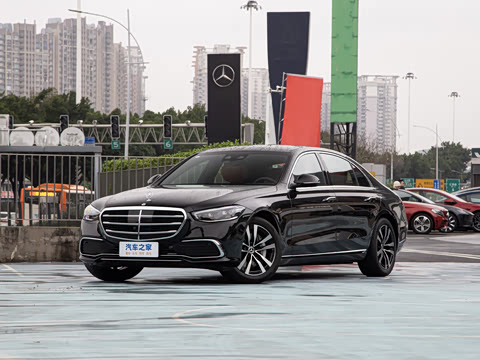 2025�� S 400 L ������