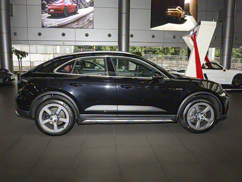2025�� Macan 4 ���۰�