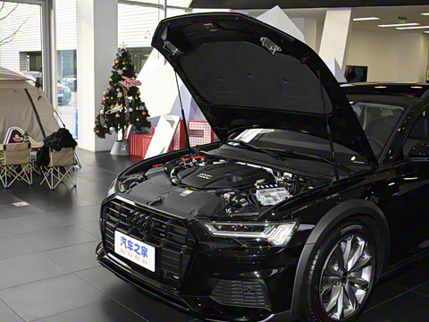 2025�� allroad quattro ̽���� 55 TFSI ����ԽҰ��