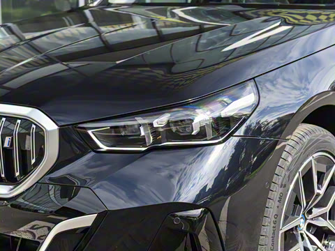 2024�� eDrive 35L ������ M�˶���װ