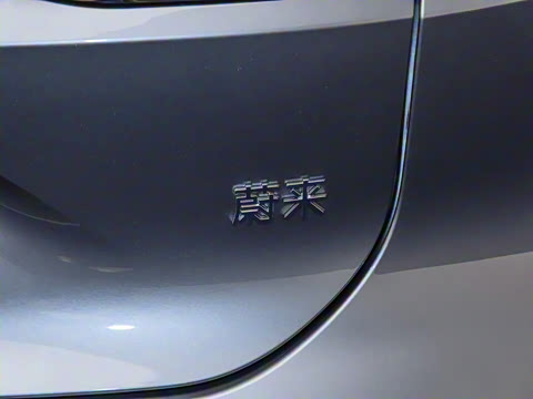 2025�� 102kWh �׷�������