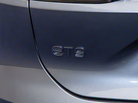 2025�� 102kWh �׷�������