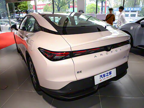 2024�� 560PRO 185kW