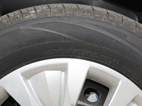 2025�� 1.8L �ֶ������� 7/8��