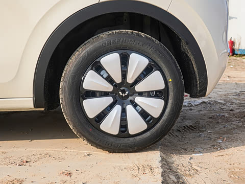 2025�� 333km ��Ϭ������