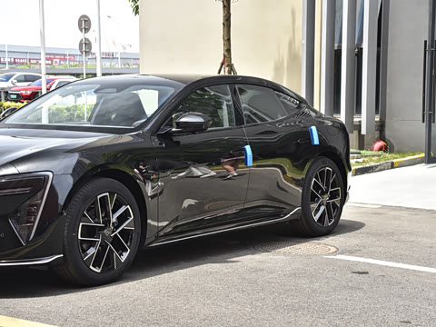 2025�� Pro�����