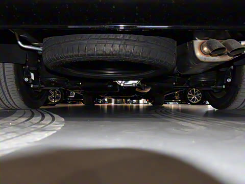 2024�� V 300 L ����������