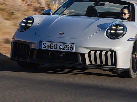 2025�� Carrera GTS Cabriolet 3.6T