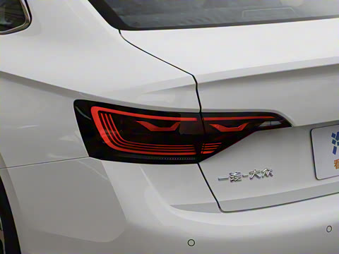 2025�� �Ŀ��� 300TSI DSG��Խ��