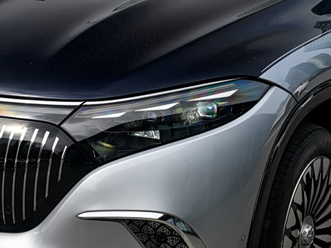 2024�� EQS 680 ���а�