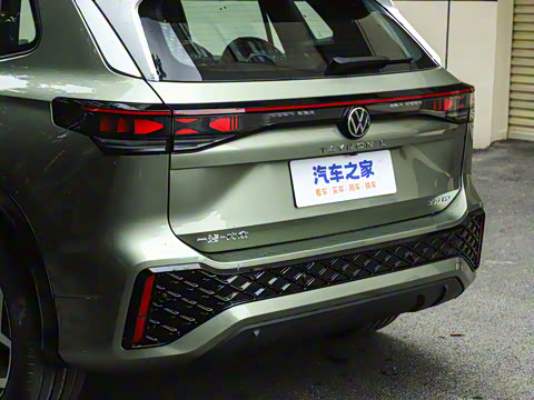 2025�� ̽��L 330TSI ������ӢCity��