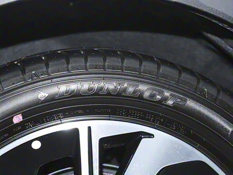 2025�� 688MAX 175kW