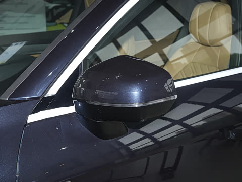 2024�� 2.0T �����˶��� ����