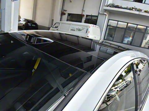 2025�� 550 PRO���а�