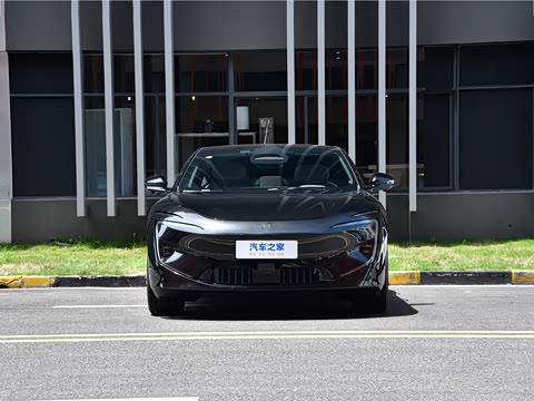 2025�� Ultra���������