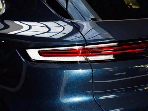 2025�� Cayenne 3.0T