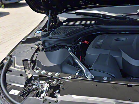 2024�� 525Li M�˶���װ