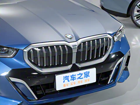 2024�� 530Li ������ M�˶���װ