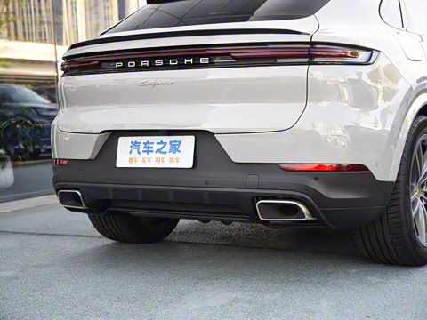 2025�� Cayenne Coup�� 3.0T