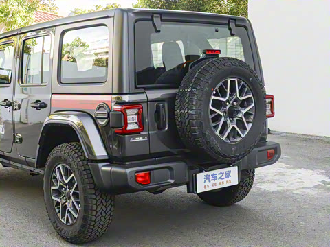 2025�� 2.0T ٪�޼�����̽����