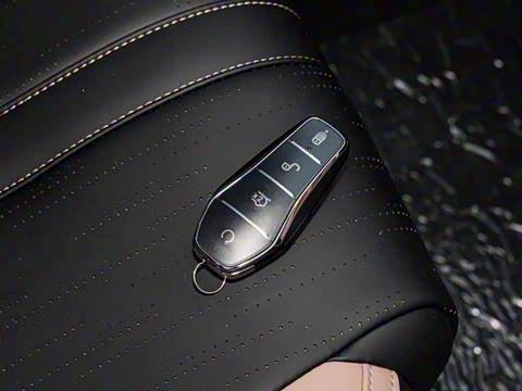 2025�� �Ǽݰ� 305km ������