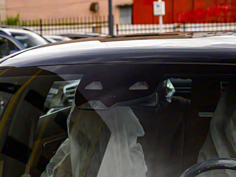 2024�� E 350 e L ���ʽ��϶����γ�