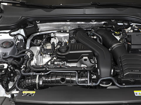 2025�� �Ŀ� 300TSI R-Line