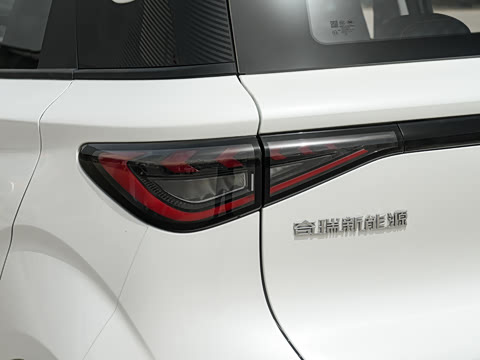 2025�� 305km ������