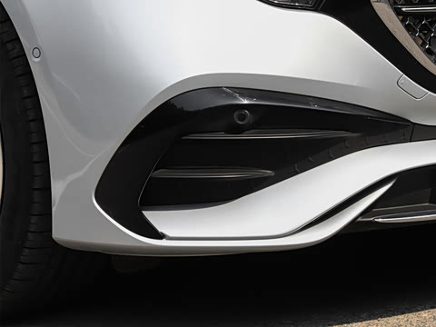 2024�� E 350 e L ���ʽ��϶����˶��γ�