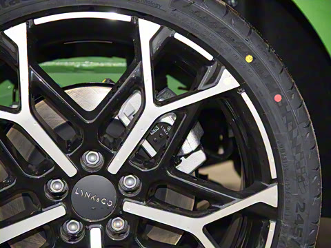 2025�� 03+ 2.0TD �Զ�������װ