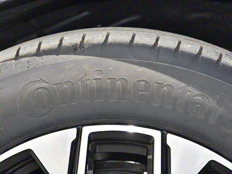 2025�� �Ŀ� GLC 260 L 4MATIC ������