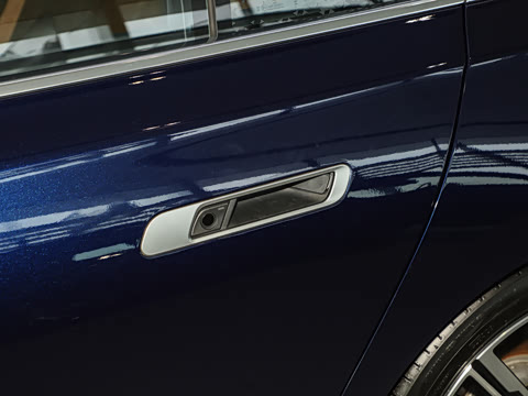 2023�� 740Li ������ M�˶���װ