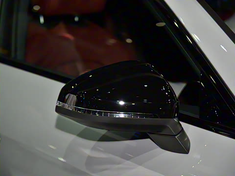 2025�� 200���������� 40 TFSI ���������� B&O ��ҹ��