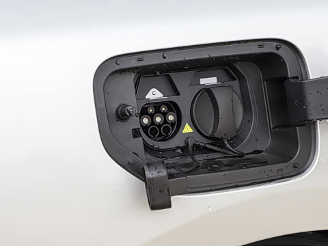 2025�� ���� 230ProѲ����