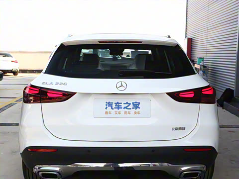 2025�� �Ŀ� GLA 220