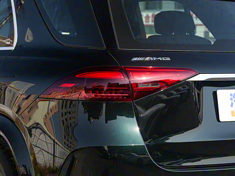 2025�� AMG GLE 53 4MATIC+