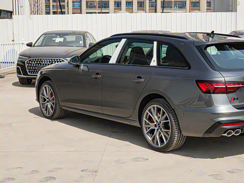 2025�� S4 Avant 3.0TFSI