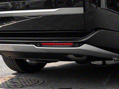 2025�� 3.0 L6 400PS ʢ���ӳ��� ����