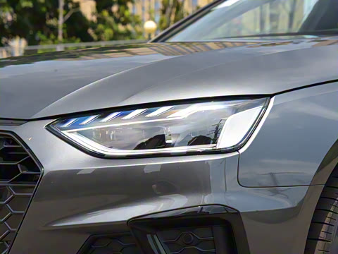 2024�� 40 TFSI ����������