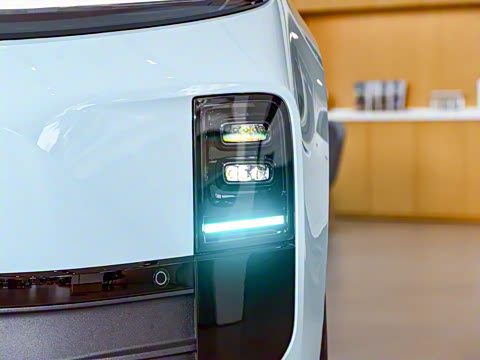 2025�� Max ���ܻ��°�